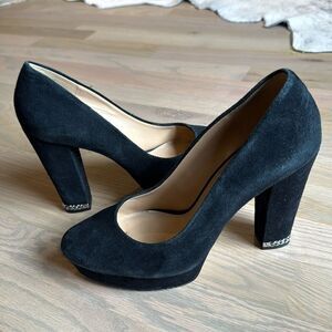 MICHAEL Michael Kors Sabrina Leather/Suede Heeled Pumps Size 9